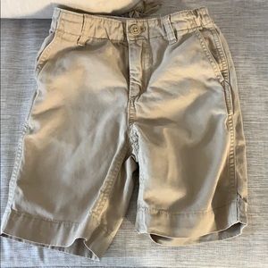 Size 6 Gap shorts